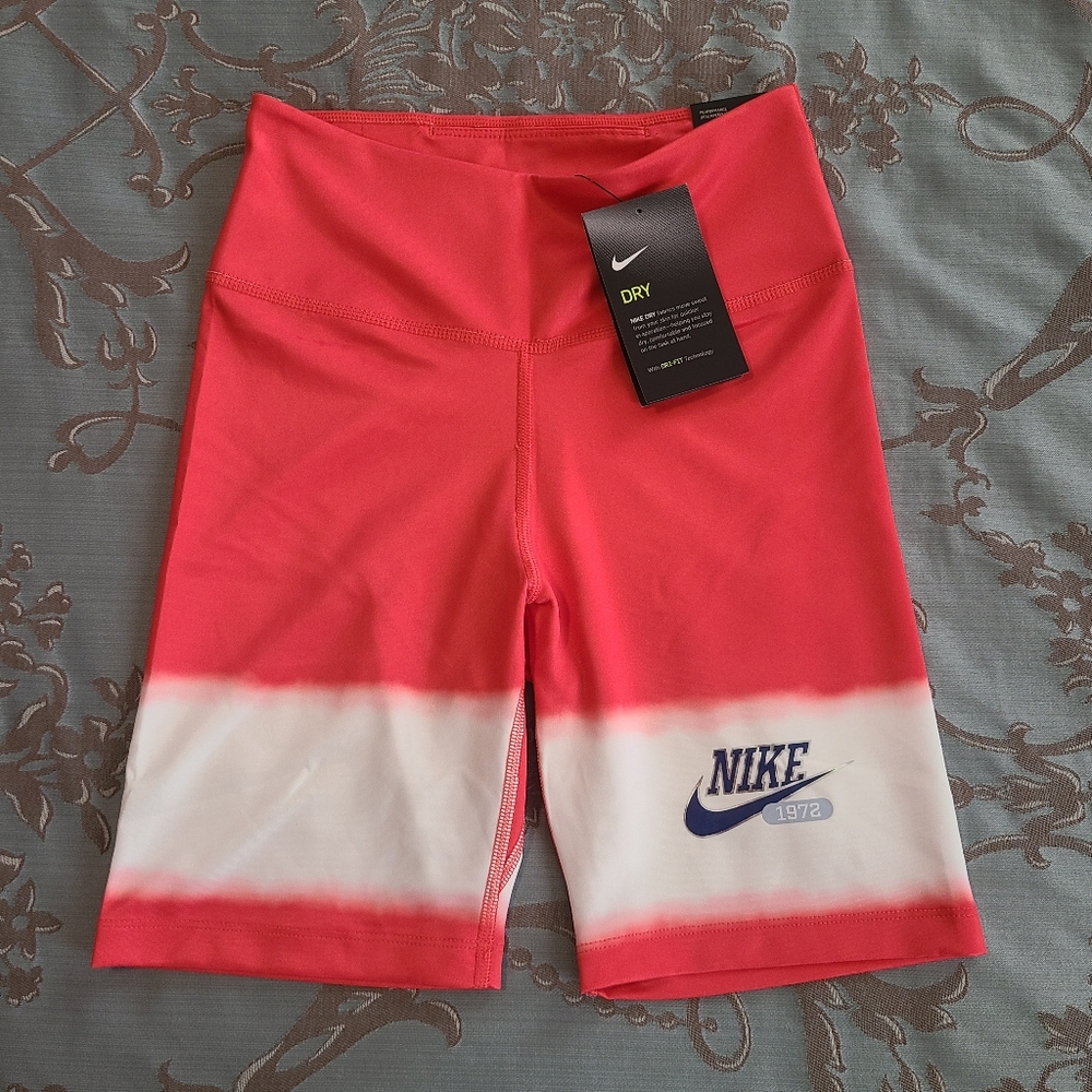 Nike One Dri-Fit Tight Fit Mid Rise 7" Red White Athletic Bike Short Women XS